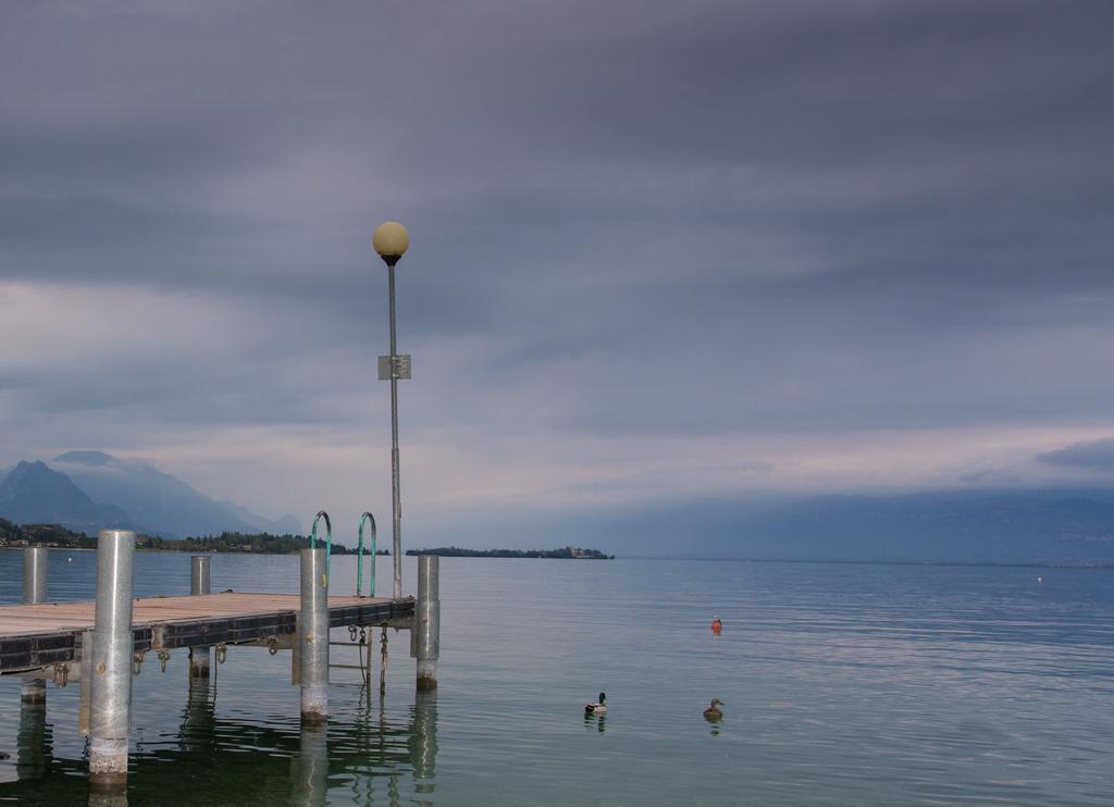 Bellerive Ristorante Albergo Manerba del Garda Exterior photo